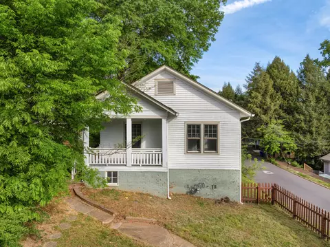 915 Overman St, Chattanooga, TN 37405