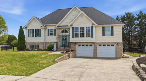84 Rocky River Rd, Ringgold, GA 30736