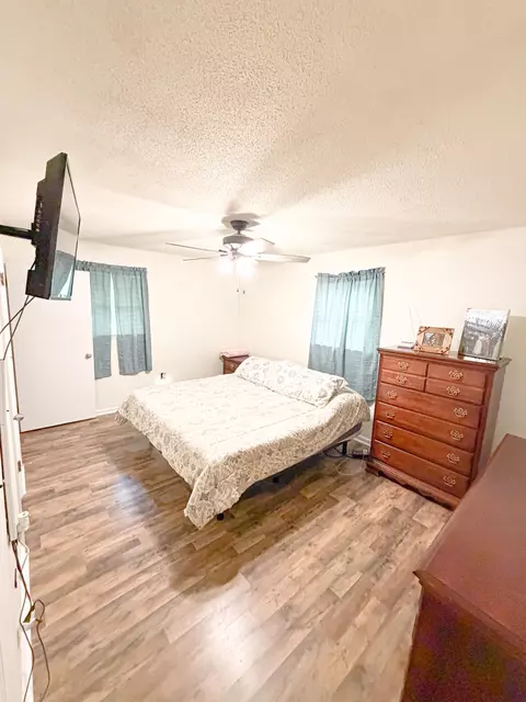 Bedroom - 175 Teeters Loop, Dunlap, TN 37327 photo 1 of 3