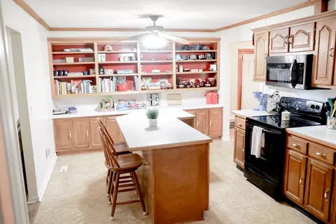 Kitchen - 175 Teeters Loop, Dunlap, TN 37327 photo 2 of 3