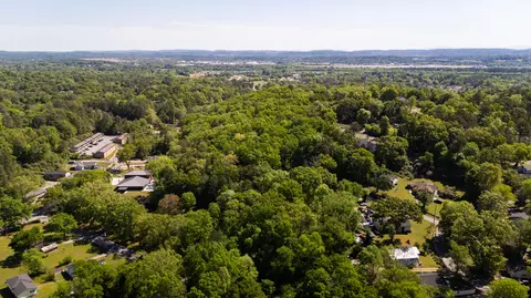 928 Shallowford Rd, Chattanooga, TN 37411