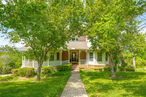 817 Harris Dr, Chattanooga, TN 37412