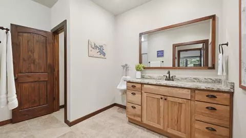 Bath - 169 Cherokee Ridge Dr, Ocoee, TN 37361 photo 8 of 8
