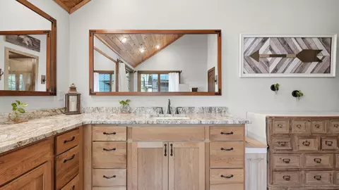 Bath - 169 Cherokee Ridge Dr, Ocoee, TN 37361 photo 6 of 8