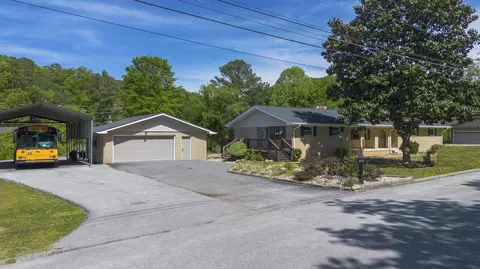 7005 Lystra Rd, Harrison, TN 37341