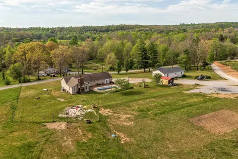 10389 Summer City Rd, Spring City, TN 37381