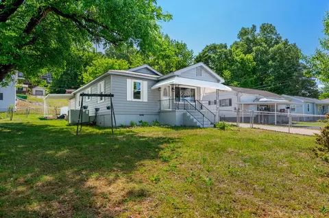 405 Andrews St, Rossville, GA 30741