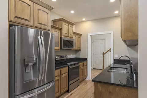 Kitchen - 8233 Double Eagle Ct, Ooltewah, TN 37363 photo 3 of 3