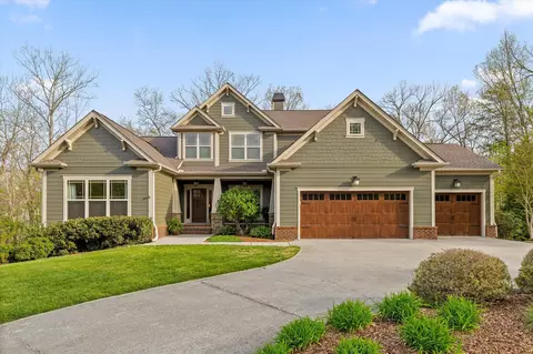2639 Sly Fox Ln, Signal Mountain, TN 37377