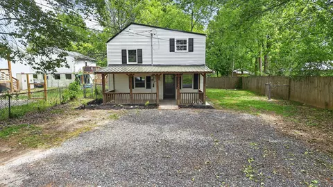 33 S Lake Ter, Rossville, GA 30741