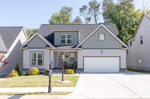 6486 Satjanon Dr, Ooltewah, TN 37363