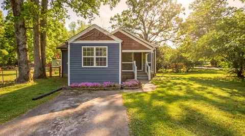 706 Lupton Dr, Chattanooga, TN 37415