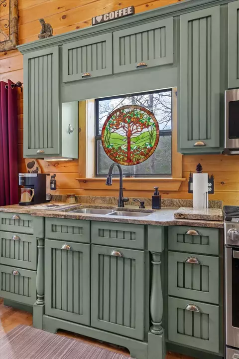 Kitchen - 844 Fawn Cir, Dunlap, TN 37327 photo 3 of 5
