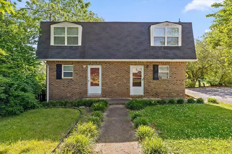 918 S Crest Rd, Chattanooga, TN 37404
