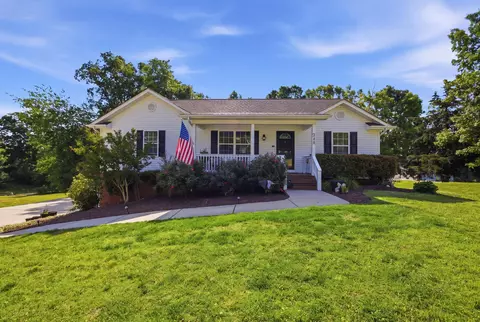 248 Farmway Dr SE, Cleveland, TN 37311