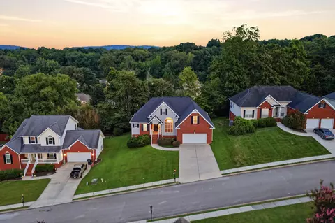 7821 Slatermill Dr, Ooltewah, TN 37363
