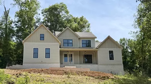 7608 Watercrest Dr, Harrison, TN 37341