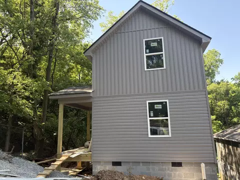 2708 E 21st St, Chattanooga, TN 37404