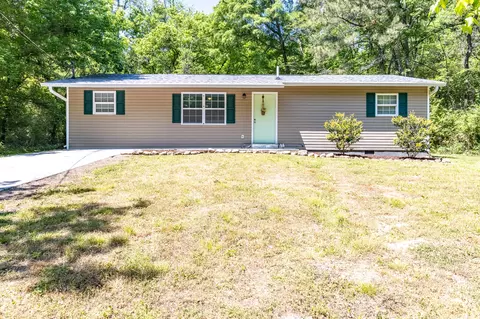 470 S Washington St, Rossville, GA 30741