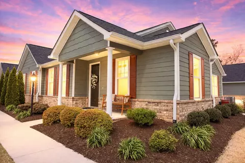 280 Kempton Ln UNIT 4, Dalton, GA 30721