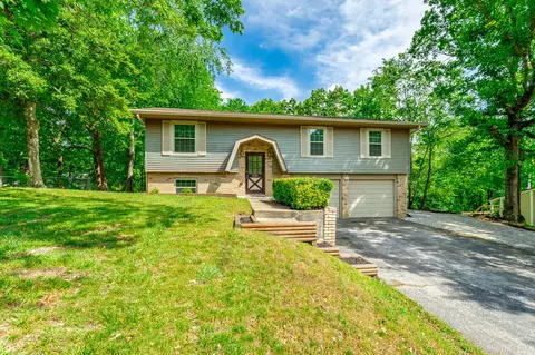 7134 Cane Hollow Rd, Hixson, TN 37343