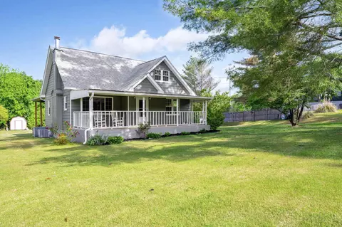 8421 Middle Valley Rd, Hixson, TN 37343