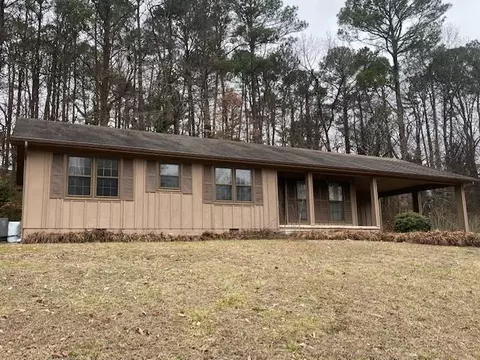108 Pinewood Way, Dalton, GA 30721