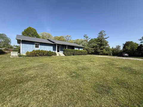 1717 Vandergriff Rd, Signal Mountain, TN 37377