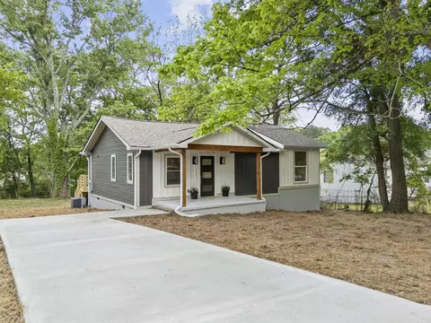 17 High St, Rossville, GA 30741