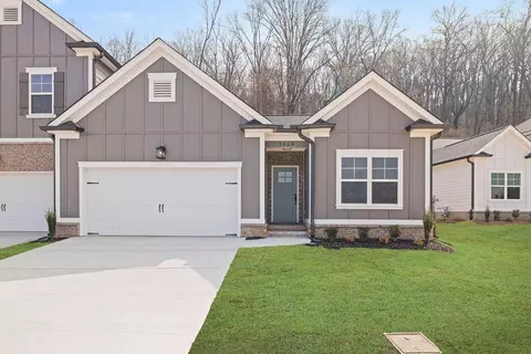 1637 Destiny Dr #08, Hixson, TN 37343