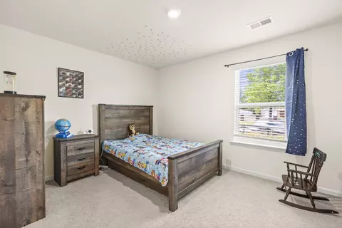 Bedroom - 6599 Prickly Loop, Ooltewah, TN 37363 photo 4 of 6