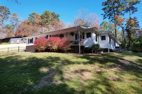 2589 Avalon Cir, Chattanooga, TN 37415