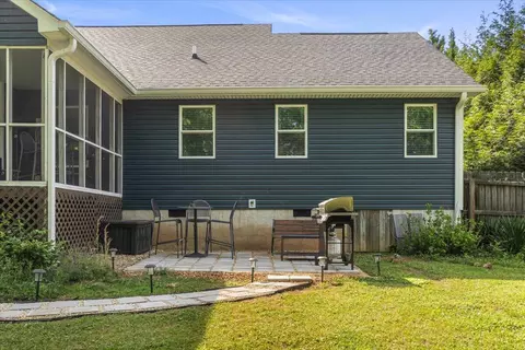 Exterior - 207 Eagle Landing Dr, Flintstone, GA 30725 photo 9 of 10