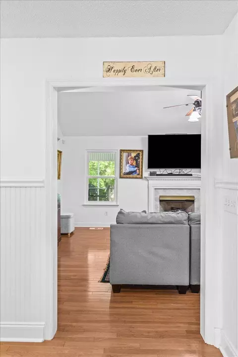 Entry Way - 207 Eagle Landing Dr, Flintstone, GA 30725 photo 1 of 2