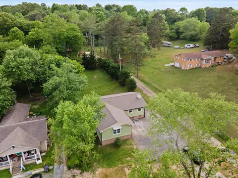 View/Area - 9422 E Brainerd Rd, Chattanooga, TN 37421 photo 2 of 5