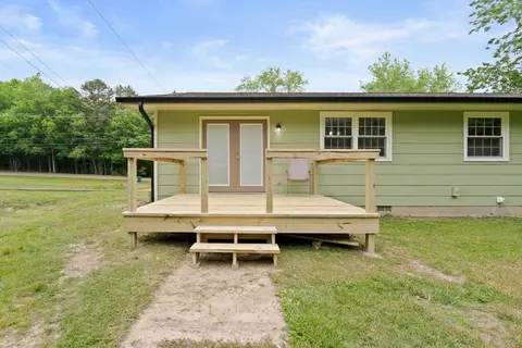 Exterior - 9422 E Brainerd Rd, Chattanooga, TN 37421 photo 6 of 10