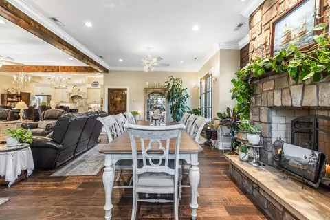Dining - 1072 Cookson Creek Rd, Ocoee, TN 37361 photo 2 of 4