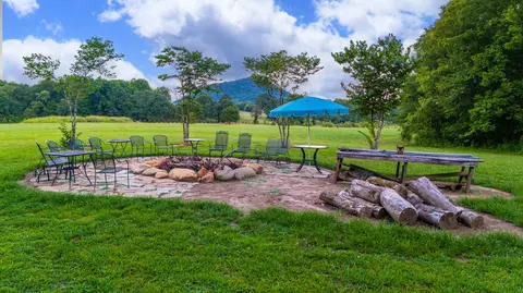Exterior - 1072 Cookson Creek Rd, Ocoee, TN 37361 photo 13 of 17