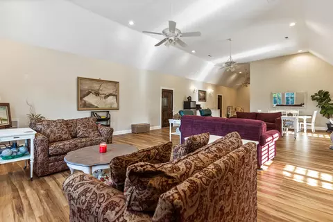 Living - 1072 Cookson Creek Rd, Ocoee, TN 37361 photo 3 of 3