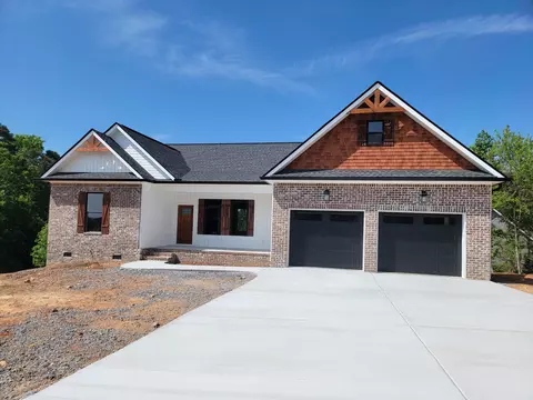 19 Kingsbury Notch Dr, Rock Spring, GA 30739