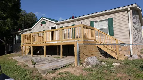 142 Bates Dr, Lafayette, GA 30728