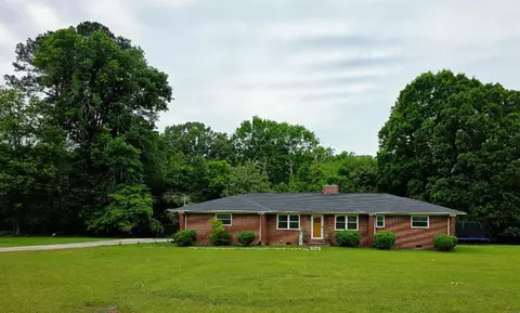 Exterior - 116 Diane Dr, Dalton, GA 30721 photo 2 of 2