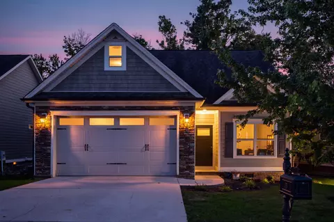 8502 Kennerly Ct, Ooltewah, TN 37363