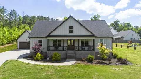 879 Dedmon Rd, Ringgold, GA 30736