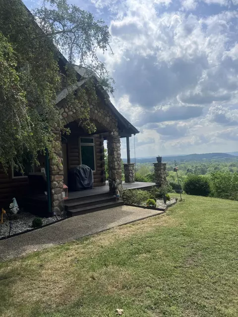 359 Potts Rd, Ringgold, GA 30736 photo 2