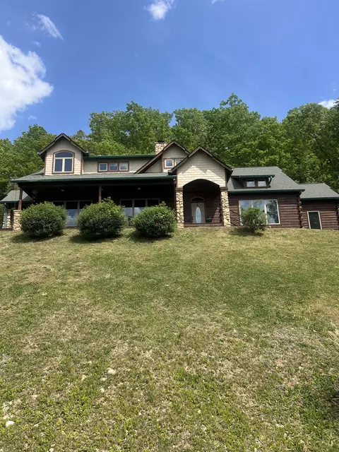 359 Potts Rd, Ringgold, GA 30736