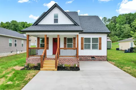 1717 Southern Heights Cir, Cleveland, TN 37311