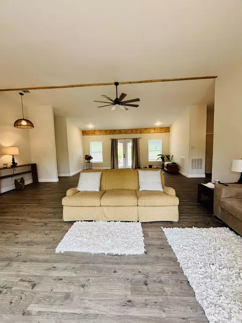 Living - 197 Echo Point Rd, Dunlap, TN 37327 photo 4 of 4