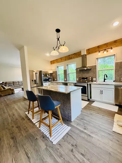 Kitchen - 197 Echo Point Rd, Dunlap, TN 37327 photo 1 of 5