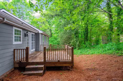 Exterior - 6904 Spinmaker Cv, Ooltewah, TN 37363 photo 3 of 4